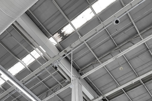 株式会社プラスマイナス